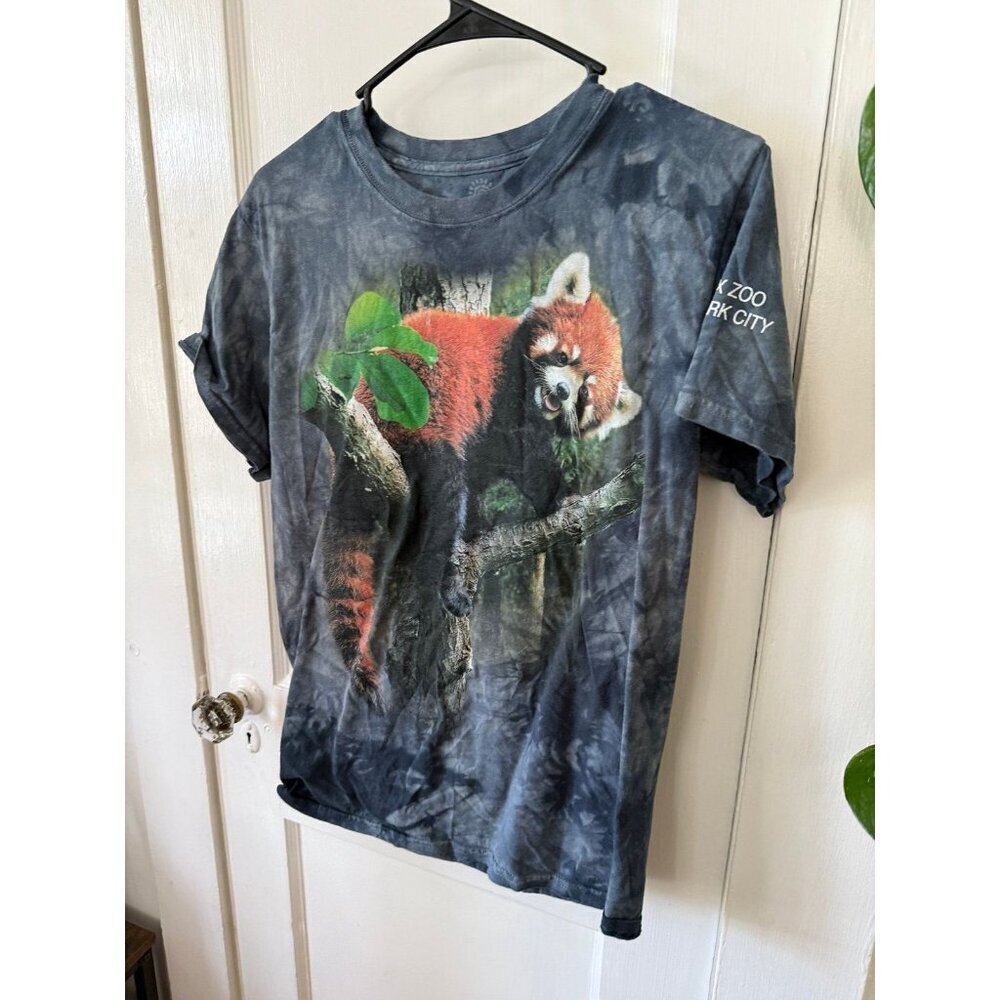 The Mountain men’s size small red panda t-shirt - Picture 2 of 8